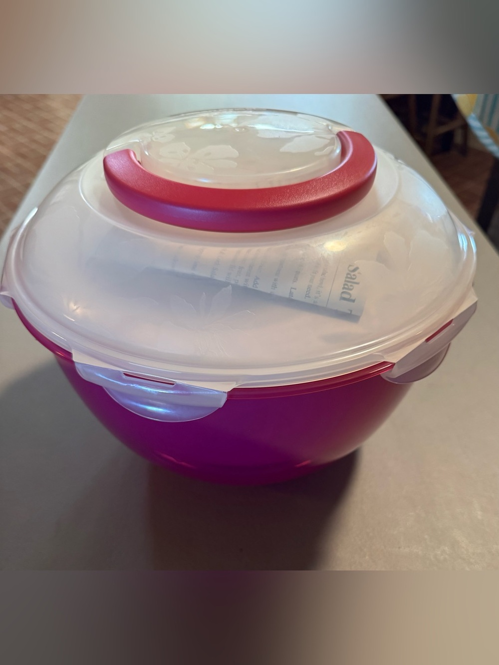 New Lock & Lock 5 pc Pink Salad to Go Bowl with Locking Lid